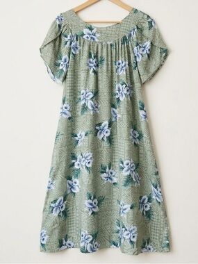 Hilo Hattie Hawaiian Floral Dress Sage Green Lightweight Resort Vacation Sz S